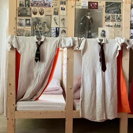 Hostel Les Dortoirs Des Joualles *